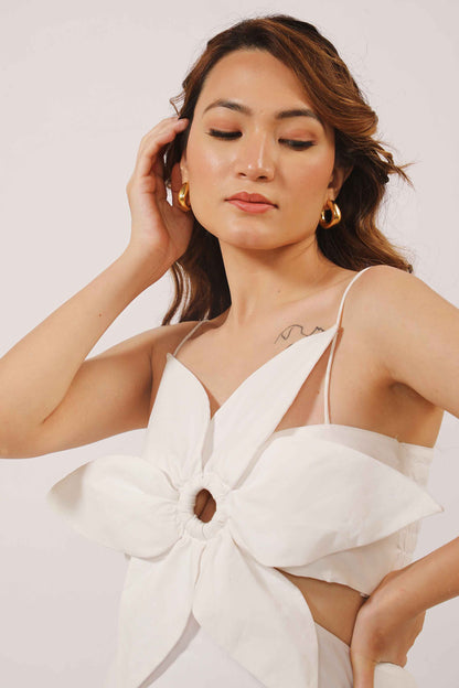 Celine Hoops