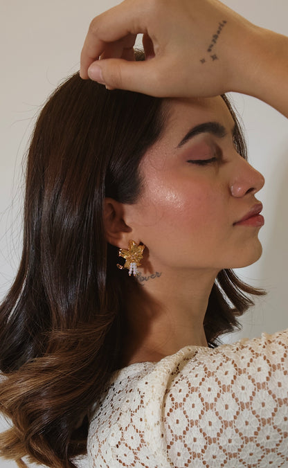 Lily earrings