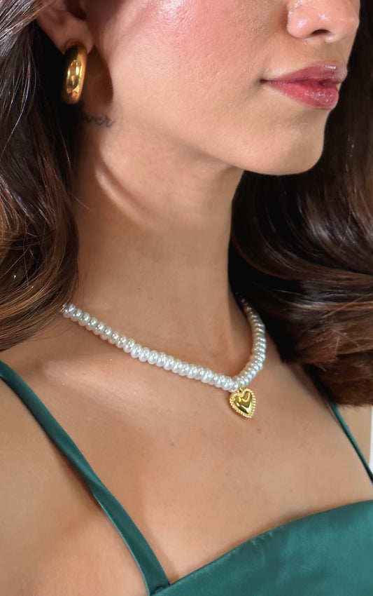 Liya necklace