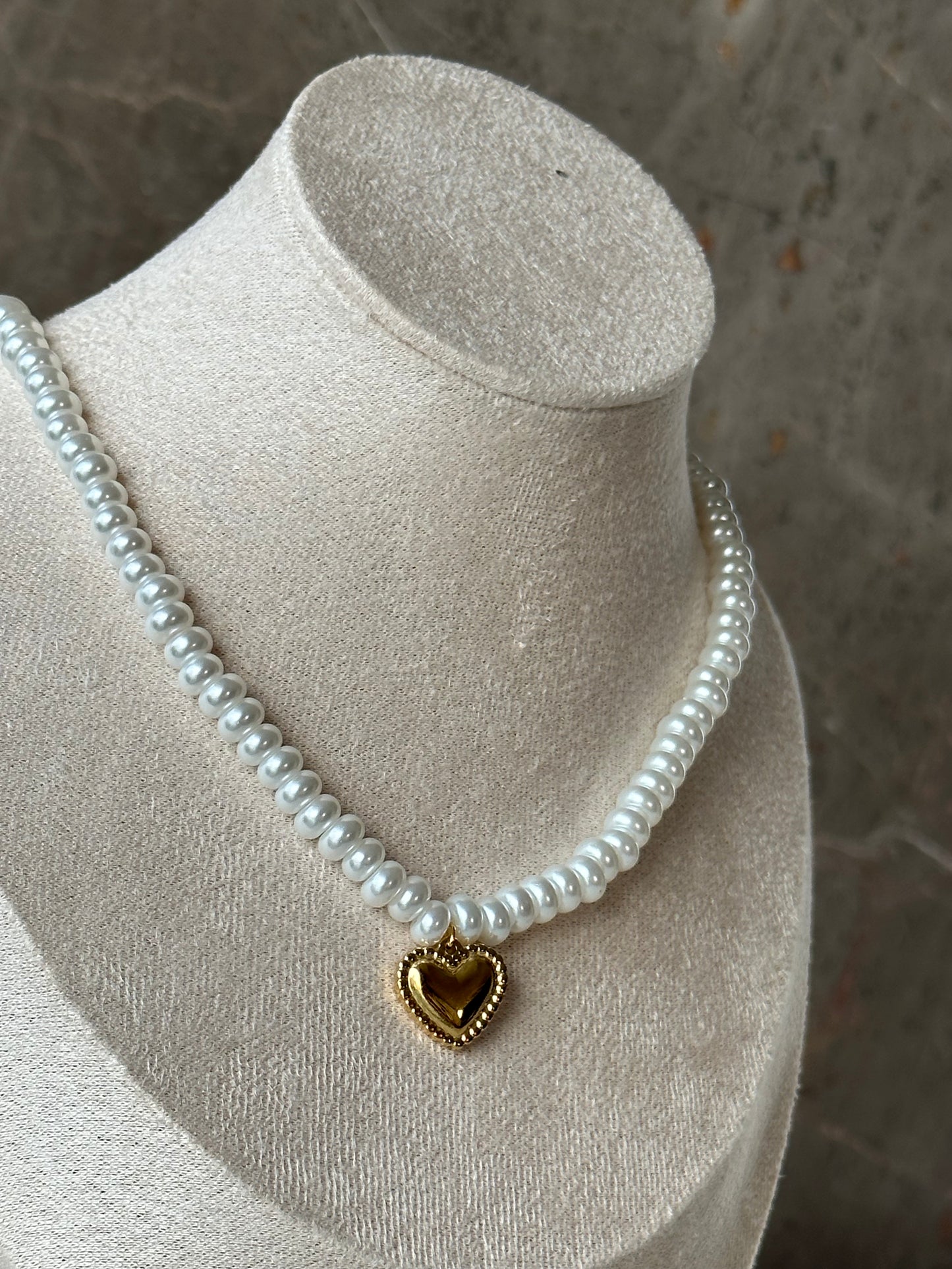 Liya necklace