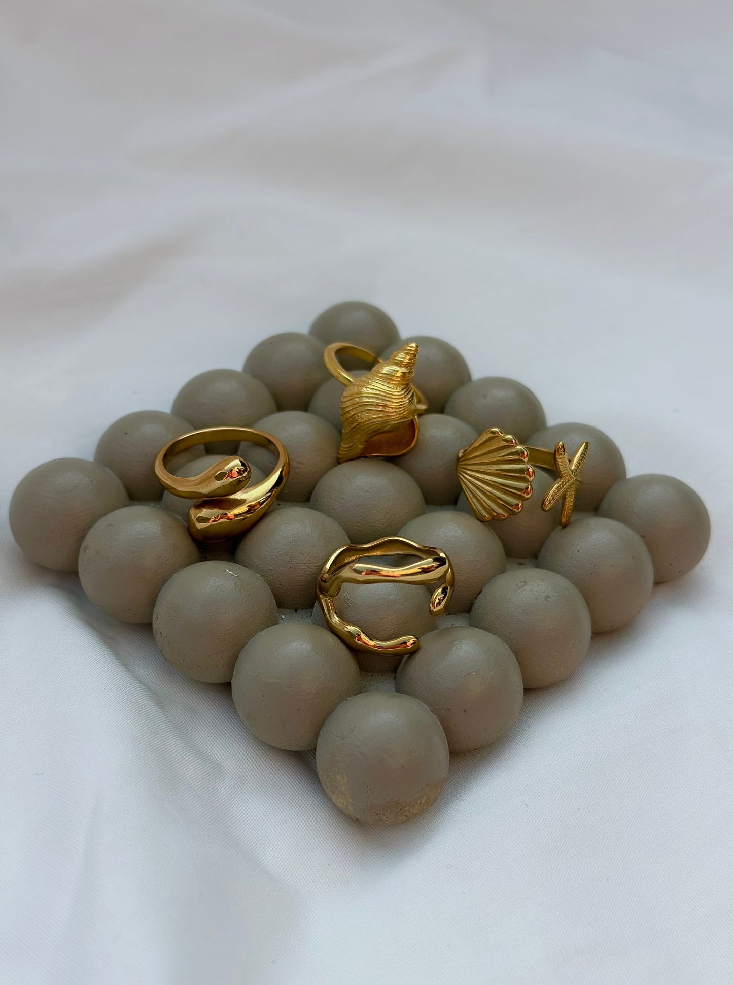 Wave ring