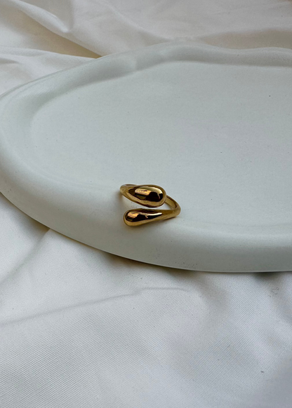 Double Knot ring