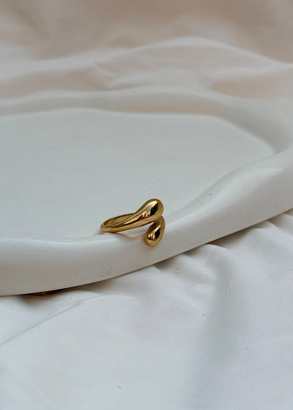 Double Knot ring