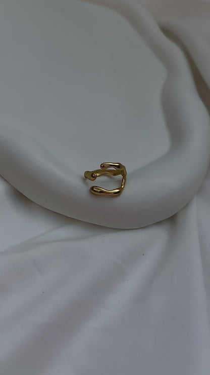 Wave ring